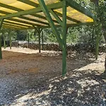Grande Glamping With Pool * Биоград-на-Мору