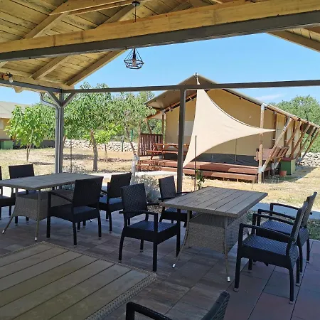 Grande Glamping With Pool * Biograd Na Moru