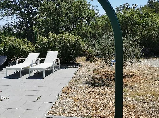 Grande Glamping With Pool Биоград-на-Мору