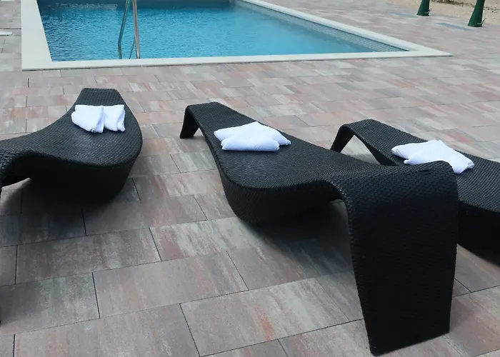 Grande Glamping With Pool *