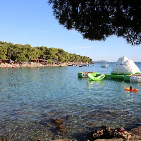 Luxury tent Grande Glamping With Pool *