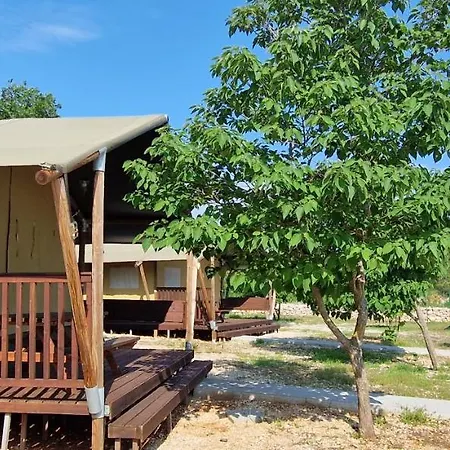 Grande Glamping With Pool Luksustelt *
