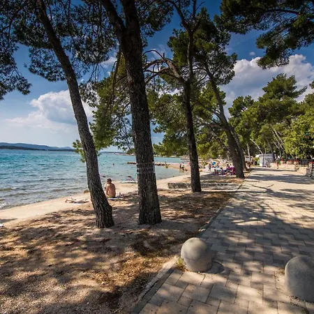 Grande Glamping With Pool Luksustelt Biograd Na Moru