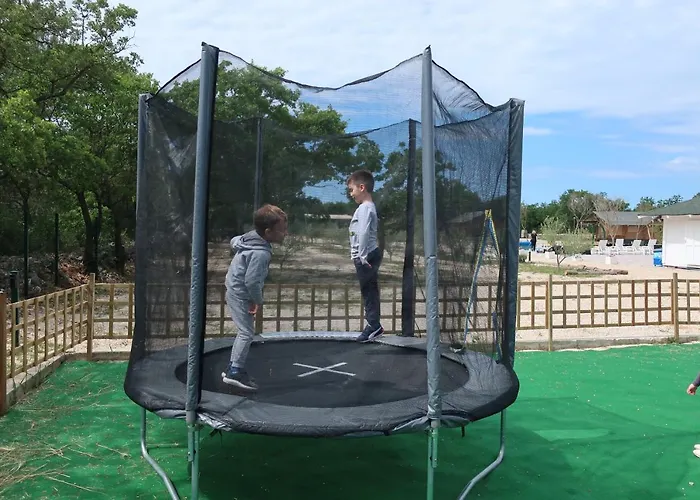 Luksuzni šator Grande Glamping With Pool Biograd Na Moru